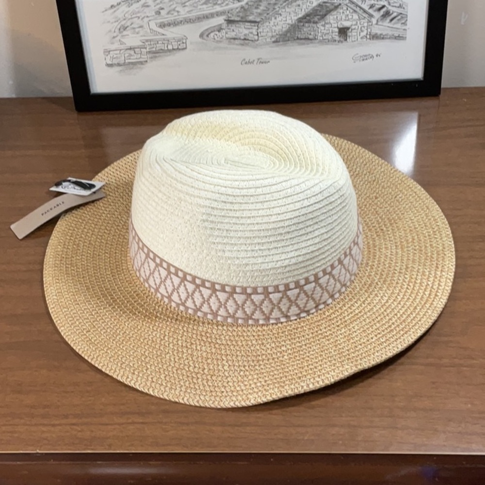 NWT Elegant Cream and Tan Women's Fedora Packable Hat NEW - Picture 3 of 6